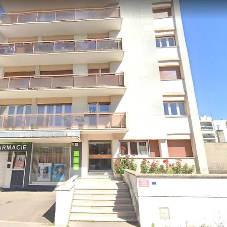 T2 Confort, Proche De La Gare ! Ντιζόν