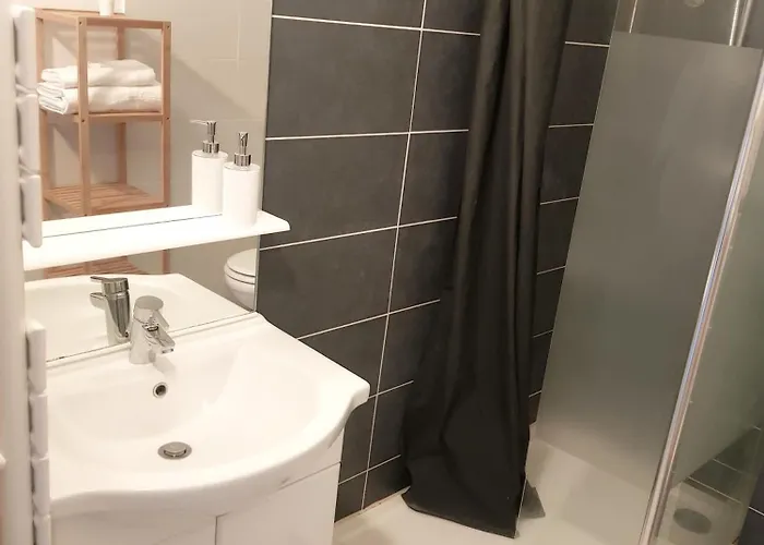 T2 Confort, Proche De La Gare !